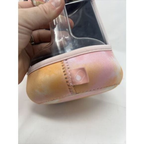 H2O Capsule 2.2L Half Gallon Water Bottle with Storage Sleeve *See Description* - Picture 5 of 6